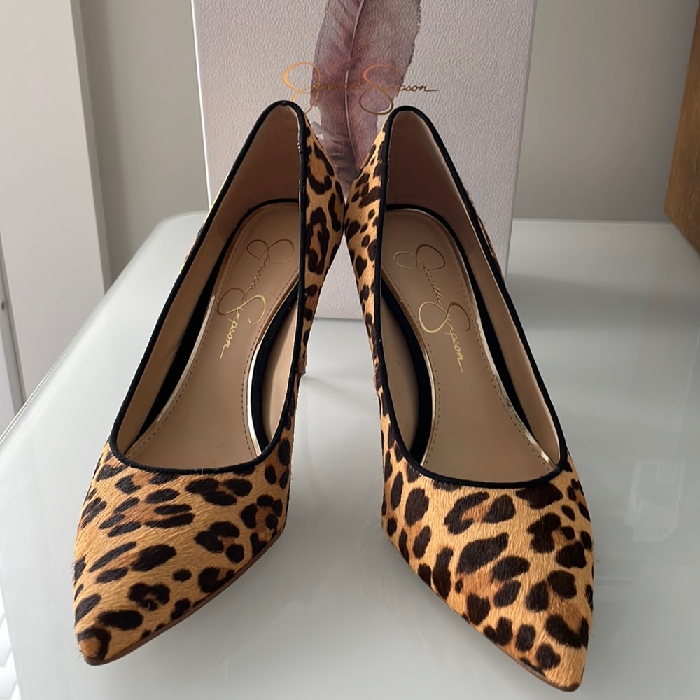 Jessica Simpson leopard print heels Size 7